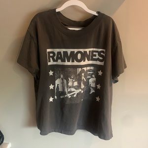 h&m ramones tee!